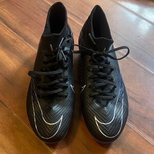 Nike Men’s Black and White Soccer Turf Shoes